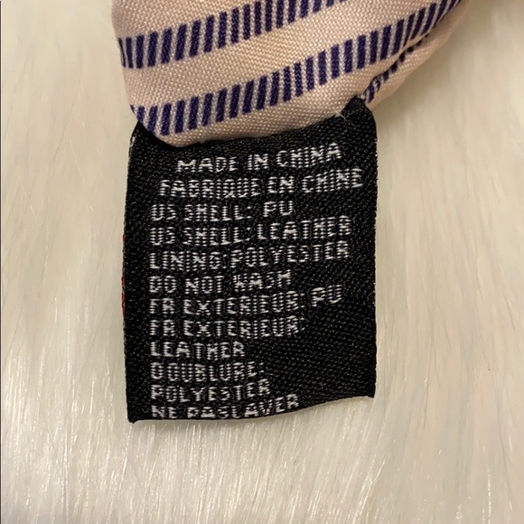 White Envelope Purse w Gold Chain - Picture 5 of 5